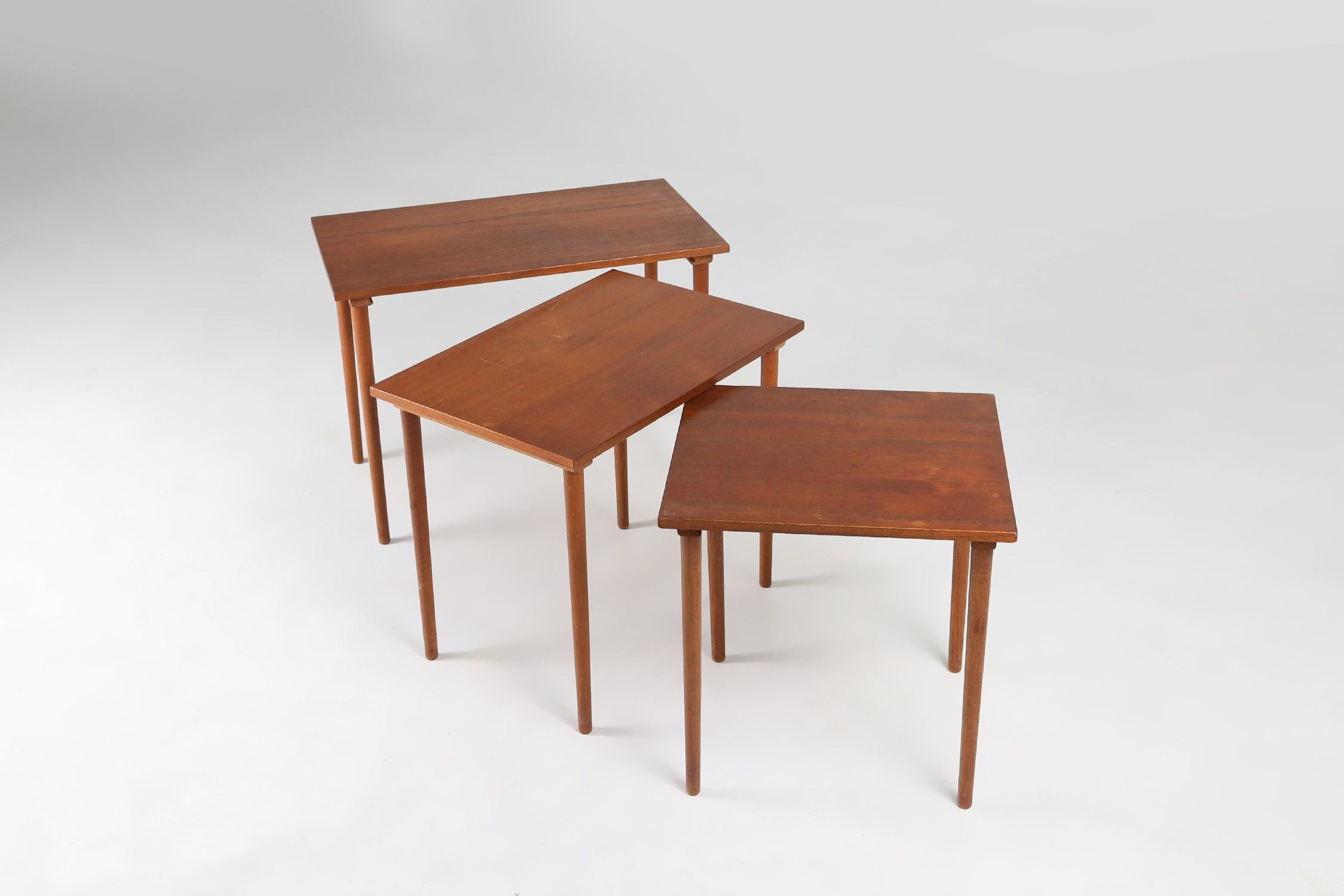 Set of 3 Scandinavian Teak Nesting Tables, Denmark 1960sthumbnail